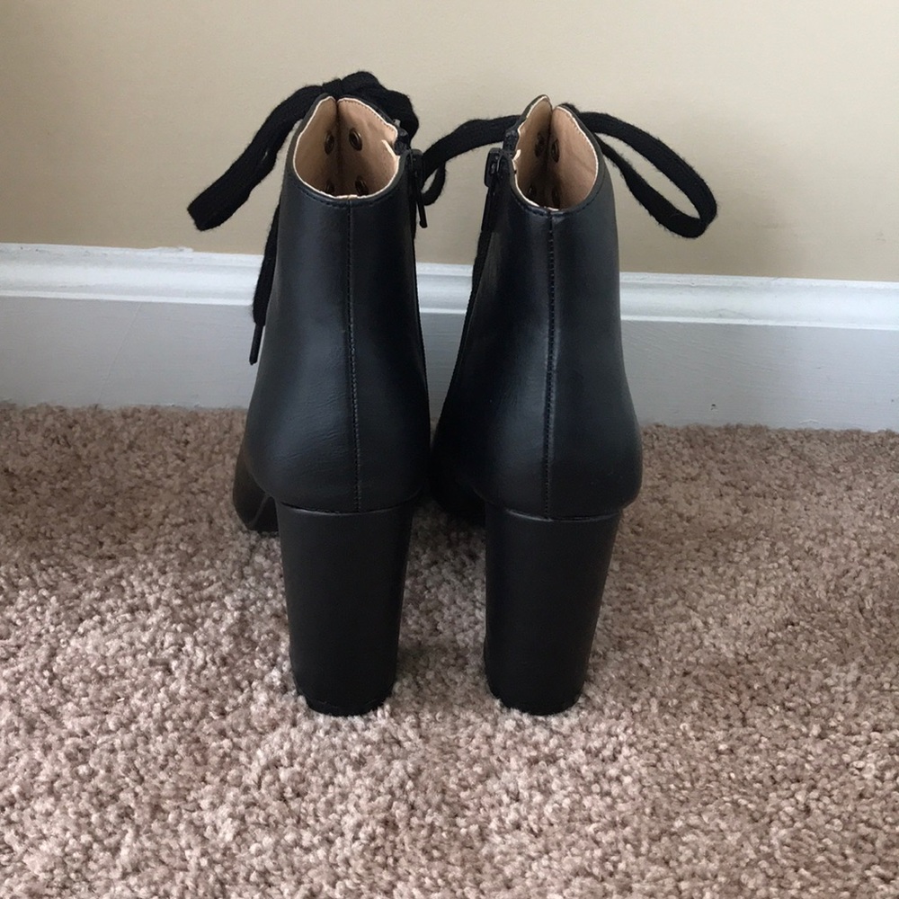 Heels - Picture 3 of 6